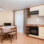 Fila Apartamento *