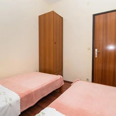 Fila Apartman Vodice