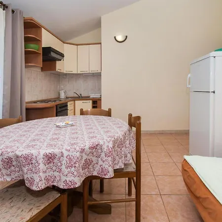 Fila Apartamento Vodice