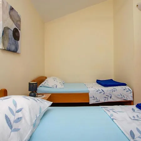 Fila Apartamento Vodice