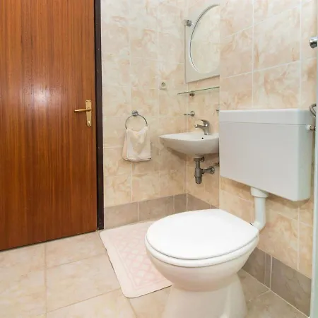 Fila Apartamento Vodice